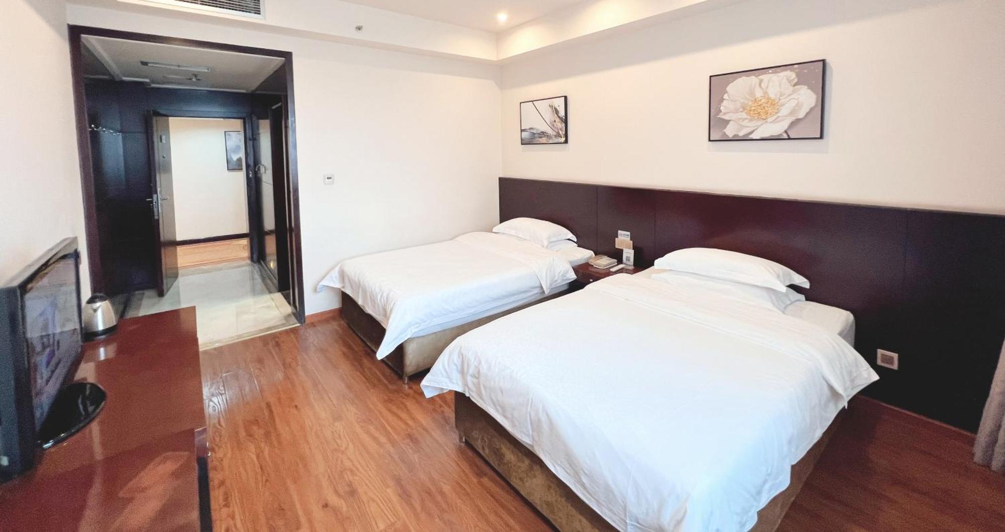 Chengdu Joyhub Cheer Hotel CTU Exterior photo